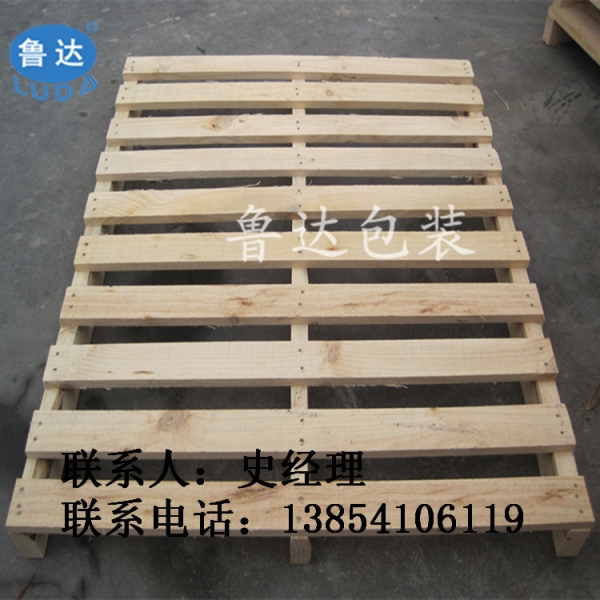 魯達(dá)大量供應(yīng)木托盤  木托盤定做